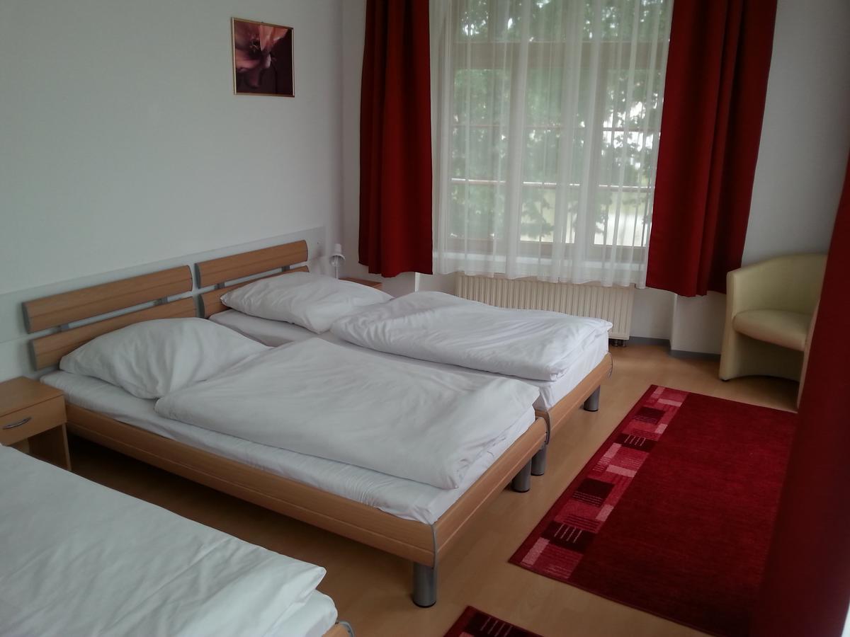 Görlitz Picobello Pension מראה חיצוני תמונה