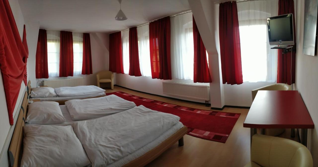 Görlitz Picobello Pension מראה חיצוני תמונה